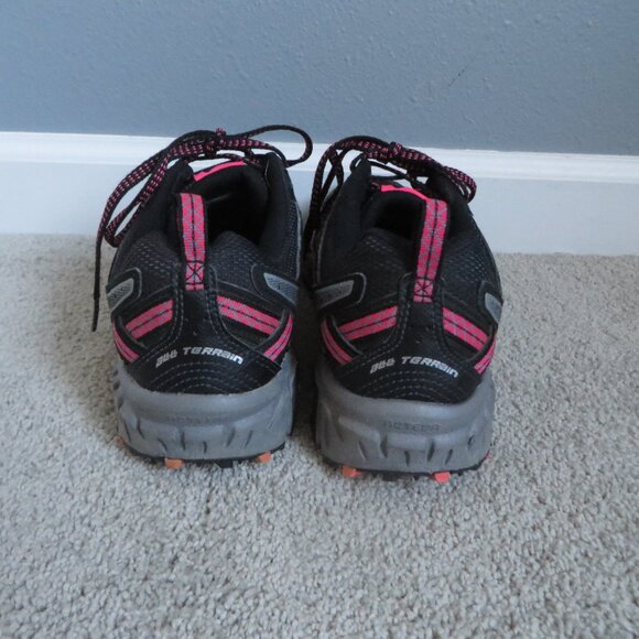 New balance All Terrain womens shoes size 8 black/pink trail running #WT410LB5 - Picture 4 of 10